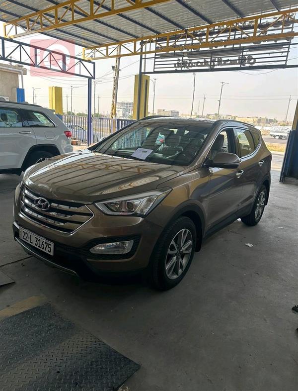 Hyundai Santa Fe 2015 for sale in Iraq - Basra
